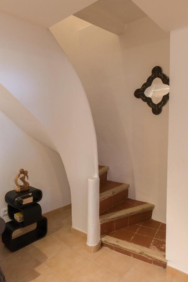 Le Relais De Pigasse Hotel Ouveillan Exterior photo