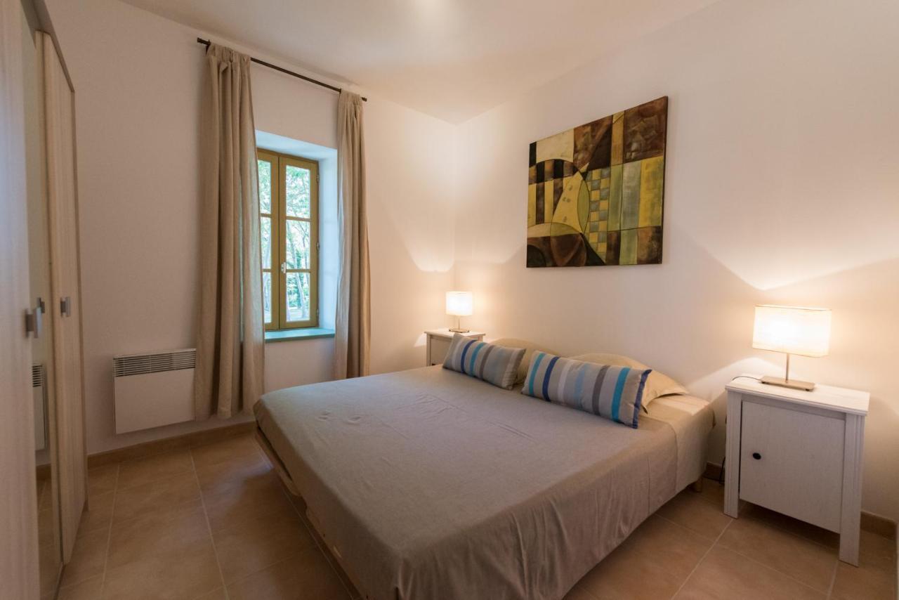 Le Relais De Pigasse Hotel Ouveillan Exterior photo